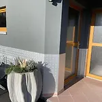 Direkt An Der Piste Apartamento *