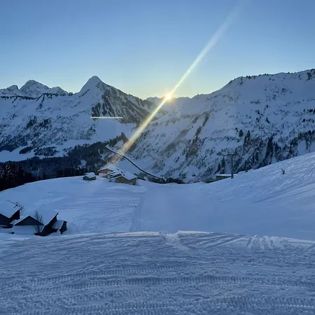 Direkt An Der Piste Damuels